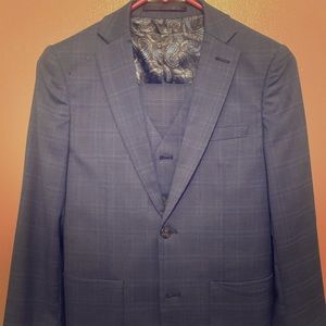 Suit 3 piece size 12